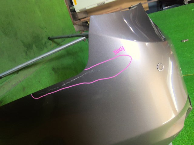 【中古】マークＸ DBA-GRX135 リアバンパーＡＳＳＹ 52159-22750-E0