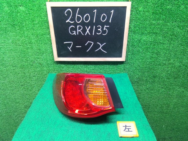 【中古】マークＸ DBA-GRX135 左テールランプ 81560-22A30