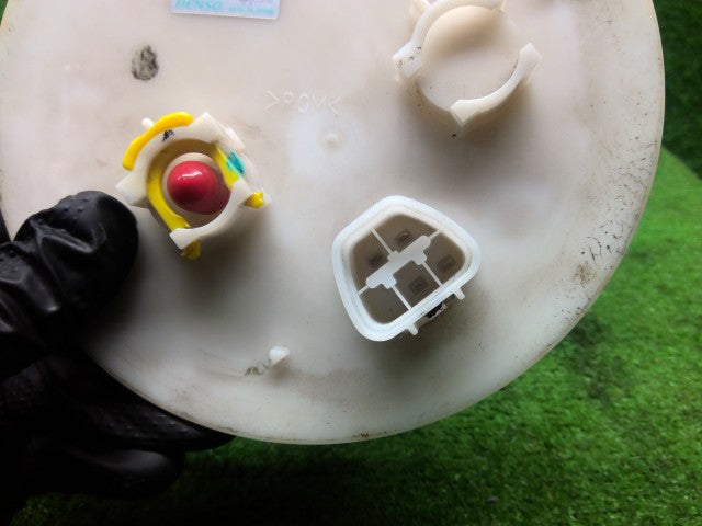 【中古】マークＸ DBA-GRX135 フューエルポンプ 77020-30292