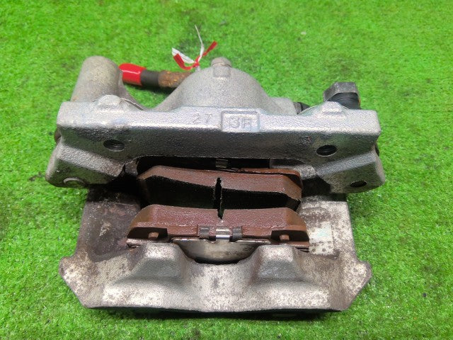 【中古】マークＸ DBA-GRX135 左リア キャリパー