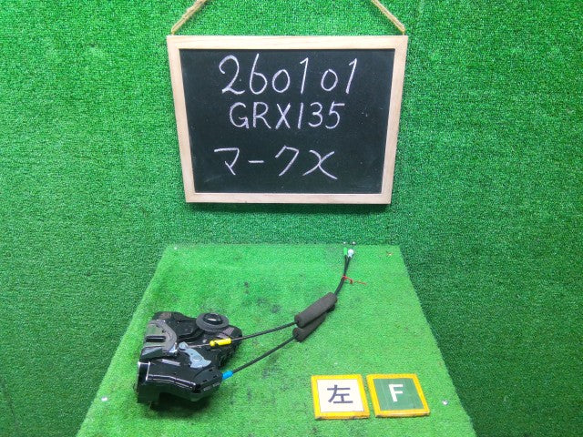 【中古】マークＸ DBA-GRX135 左フロント ドアロックソレノイド