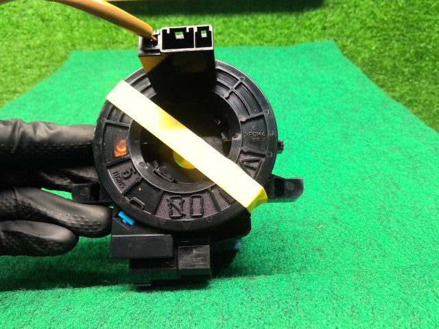 【中古】マークＸ DBA-GRX135 スパイラルケーブル 84307-75010