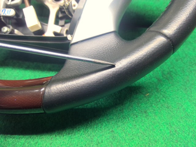 【中古】マークＸ DBA-GRX135 ステアリングホイール 45100-75040-C2