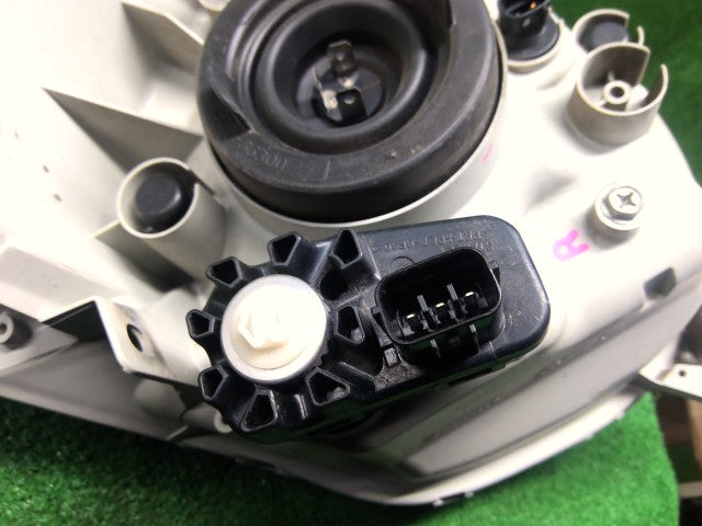アルト 右ヘッドランプＡＳＳＹ DBA-HA35S 35120-64L01