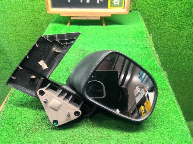 アルト 右サイドミラー DBA-HA35S 84701-64L10