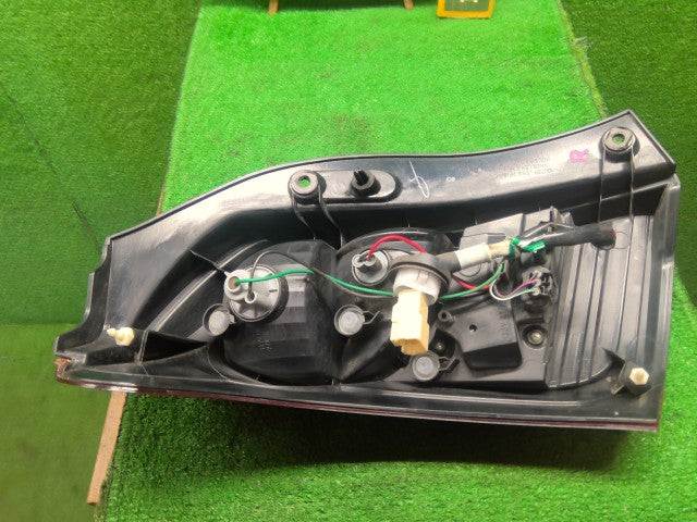 アルト 右テールランプ DBA-HA35S 35650-64L10