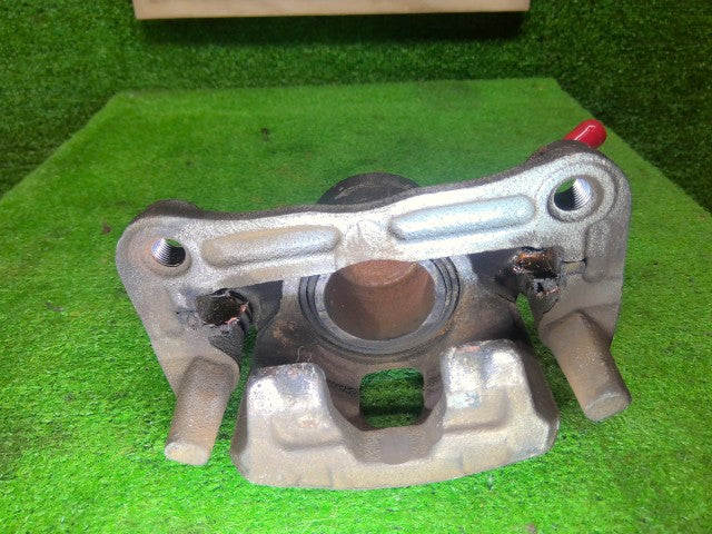 【中古】クリッパー ABA-U72W 右フロント キャリパー