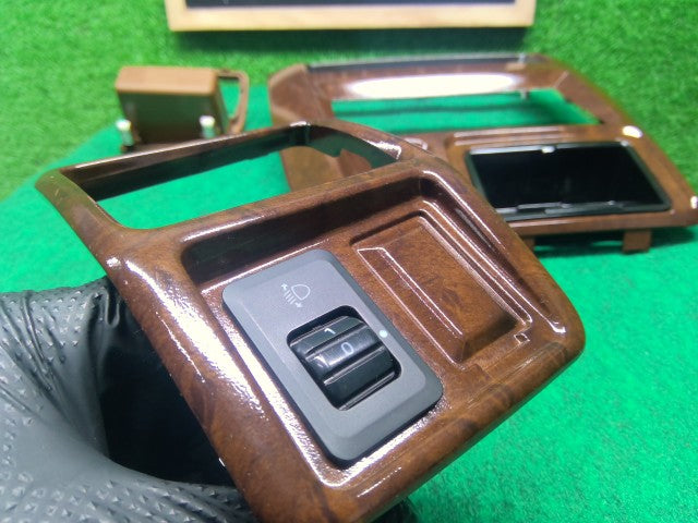 【中古】クリッパー ABA-U72W インストルメントパネル 68103-6A00G