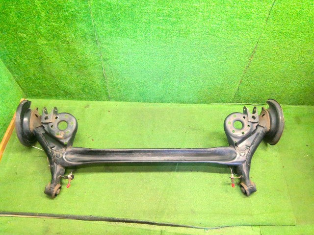 プリウス ＲアクスルホーシングＡＳＳＹ DAA-ZVW30 42101-12171