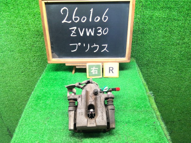 プリウス 右Ｒキャリパー DAA-ZVW30 47830-12151