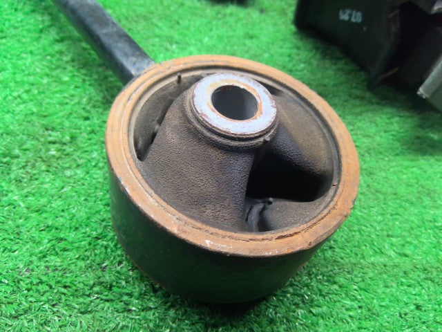 ムーヴ E/G部品 DBA-LA100S 12306-B2050
