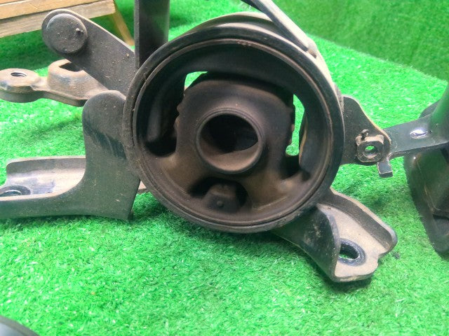 ムーヴ E/G部品 DBA-LA100S 12306-B2050