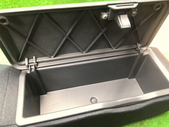 ムーヴ アームレスト DBA-LA100S 72810-B2550-B0