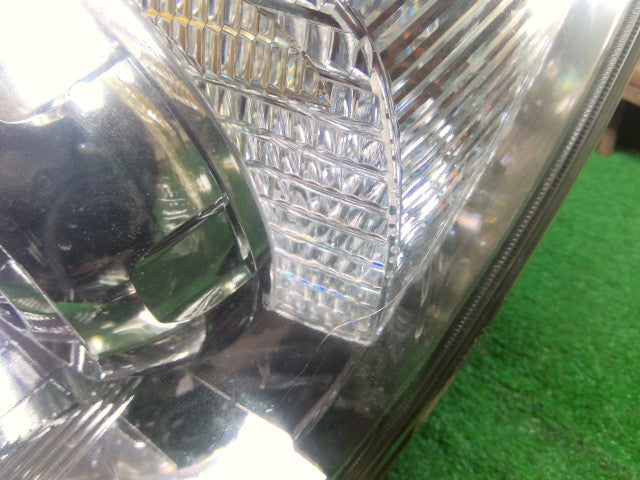 ＣＲ－Ｖ DBA-RE4 左ヘッドランプＡＳＳＹ 33151-SWA-J11 自社品番260109 NH624P