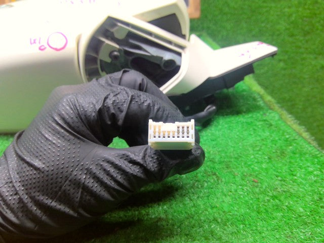 ＣＲ－Ｖ DBA-RE4 右サイドミラー 76200-SWA-J51ZE 自社品番260109 NH624P