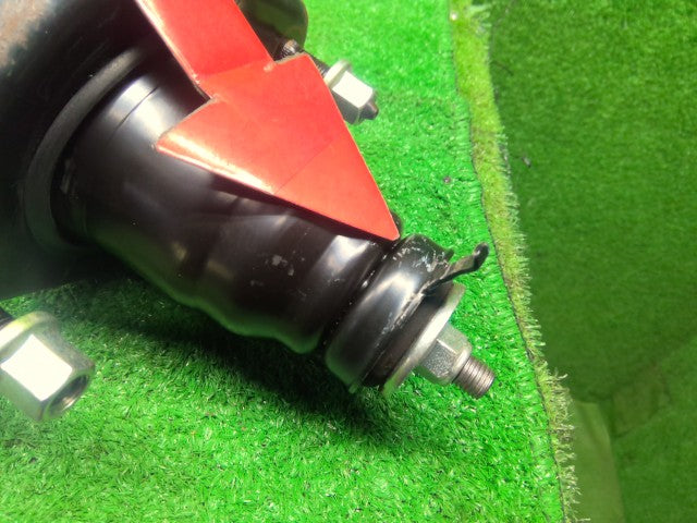 ＣＲ－Ｖ DBA-RE4 右 リア ストラット 52610-SWA-E15 自社品番260109 NH624P