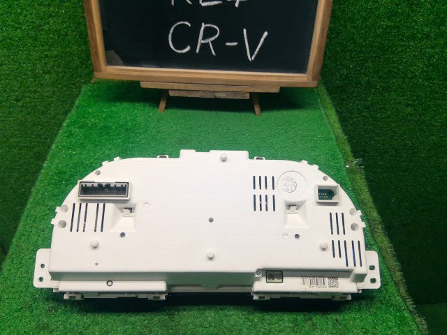 ＣＲ－Ｖ DBA-RE4 スピードメーター 78120-SWA-902 自社品番260109 NH624P