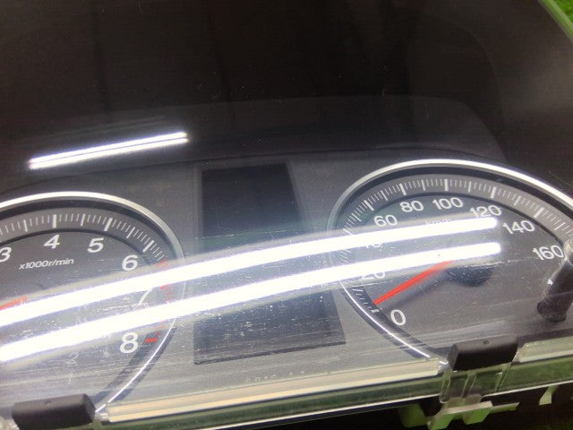 ＣＲ－Ｖ DBA-RE4 スピードメーター 78120-SWA-902 自社品番260109 NH624P