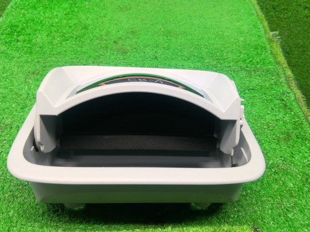 ＣＲ－Ｖ DBA-RE4 ルームランプ 83250-SLJ-J02ZD 自社品番260109 NH624P