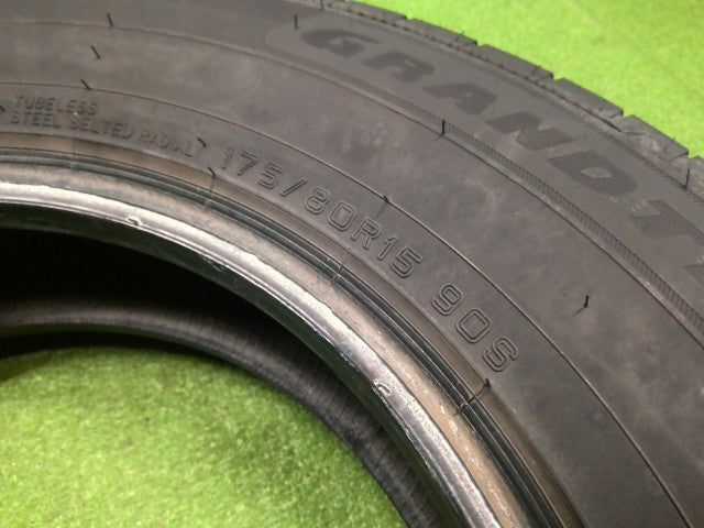【中古】ノーマルタイヤ 15インチ23年製 175/80R15 ダンロップ