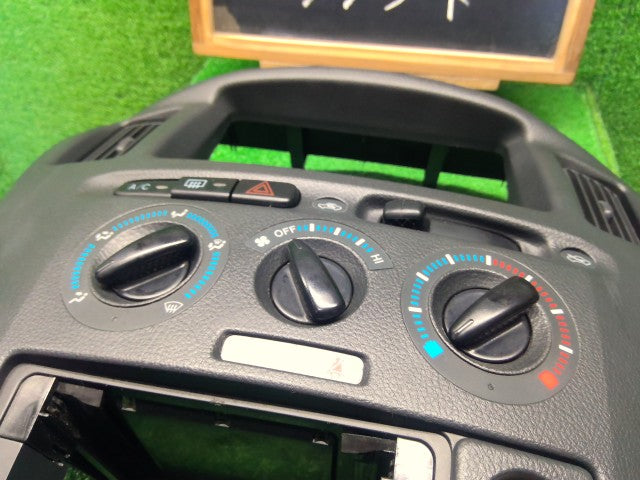 サクシード クラスターパネル CBE-NCP55V 55405-52200-B0