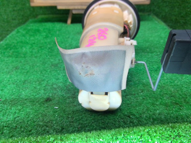 【中古】ハイゼット EBD-S211P フューエルポンプ 23210-B5030