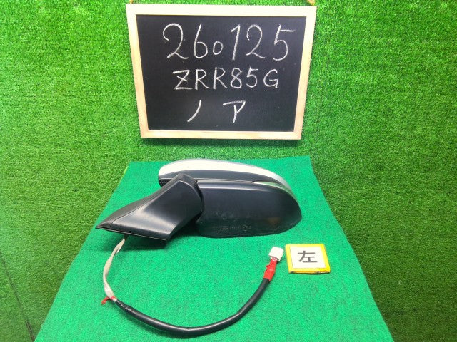【中古】ノア DBA-ZRR85G 左サイドミラー 87940-28B70