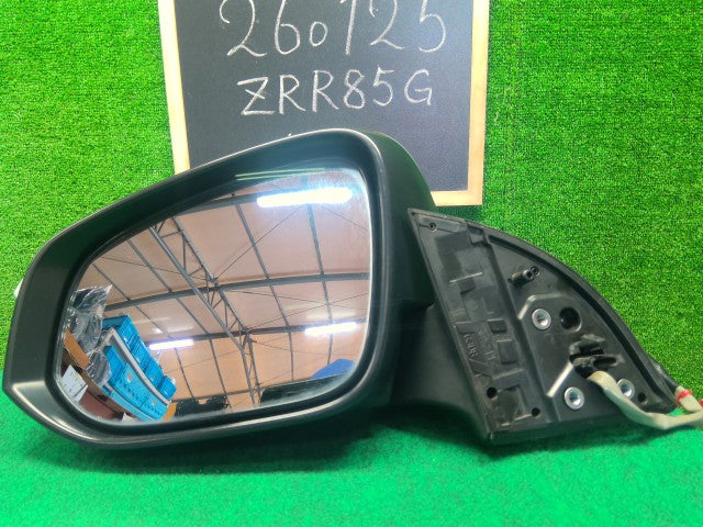 【中古】ノア DBA-ZRR85G 左サイドミラー 87940-28B70