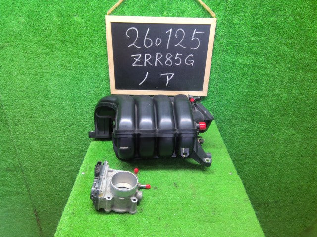 【中古】ノア DBA-ZRR85G インテークマニホールド 17120-37031