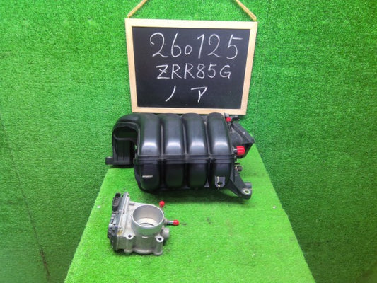 【中古】ノア DBA-ZRR85G インテークマニホールド 17120-37031