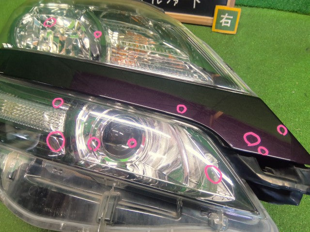 ヴェルファイア 右ヘッドランプＡＳＳＹ DBA-ANH20W 81110-58221