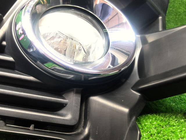 ヴェルファイア フォグランプ左右セット DBA-ANH20W 81210-0W060