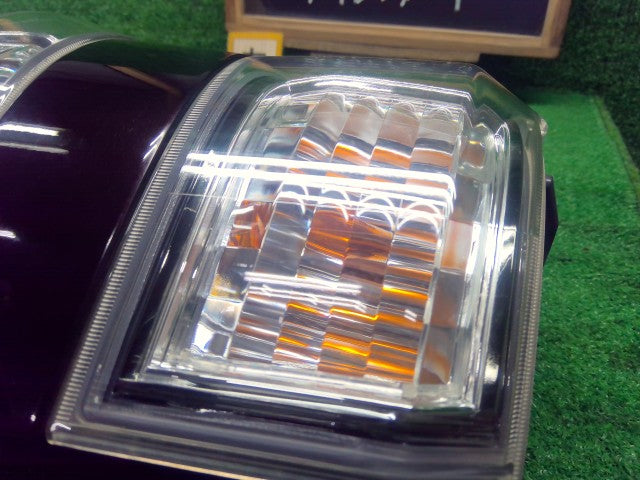 ヴェルファイア 左テールランプ DBA-ANH20W 81561-58092
