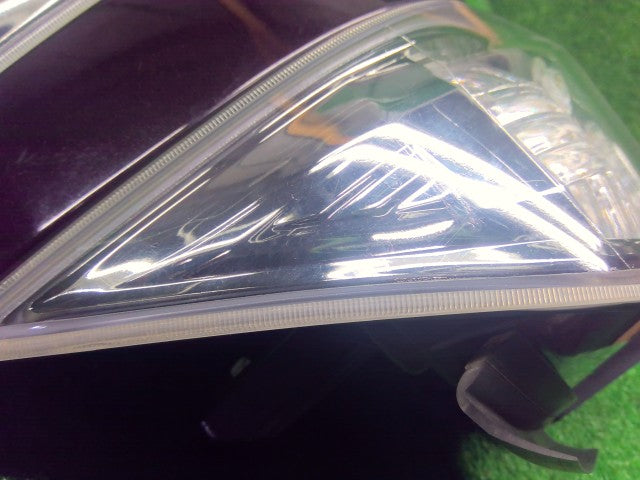 ヴェルファイア 左テールランプ DBA-ANH20W 81561-58092