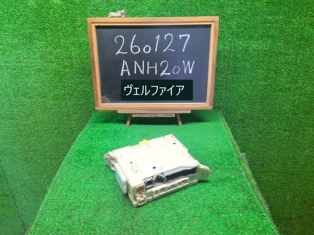 ヴェルファイア ジャンクションブロック DBA-ANH20W 82730-58223 3R9 自社品番260127 中古
