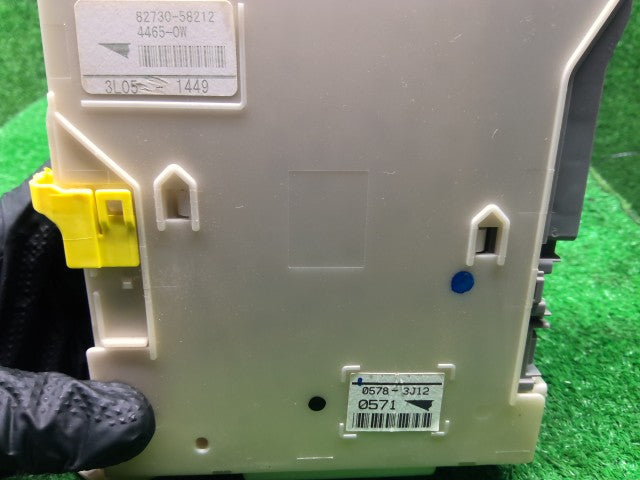 ヴェルファイア ジャンクションブロック DBA-ANH20W 82730-58223