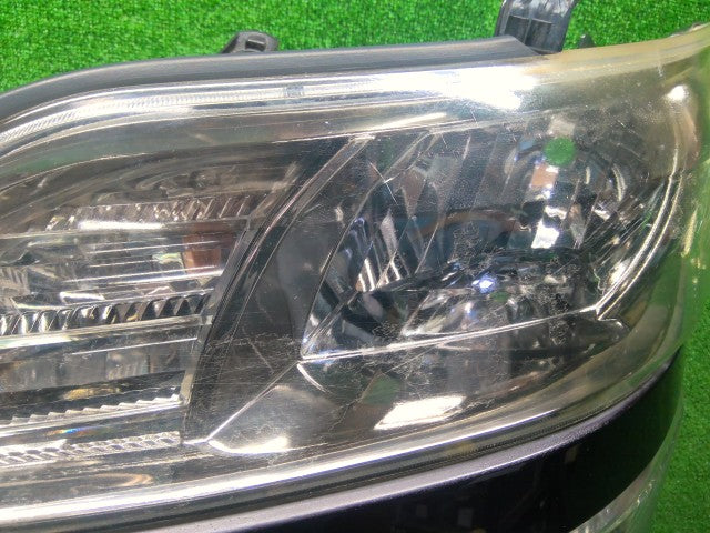 ヴェルファイア 左ヘッドランプＡＳＳＹ DBA-ANH25W 81150-58201