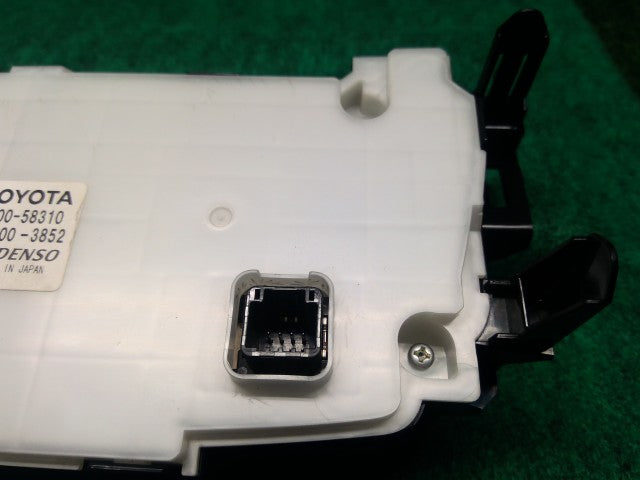 ヴェルファイア Ａ／Ｃスイッチパネル DBA-ANH25W 55900-58310