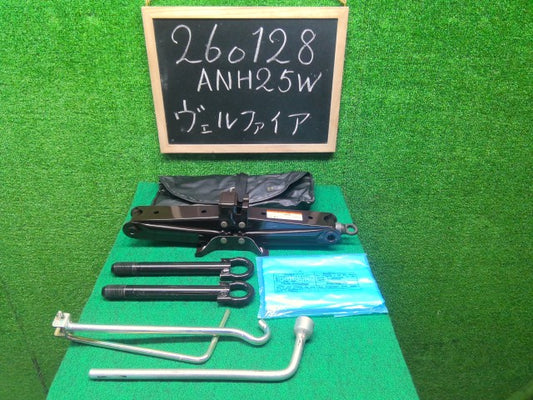 ヴェルファイア 車載工具 DBA-ANH25W 3R9