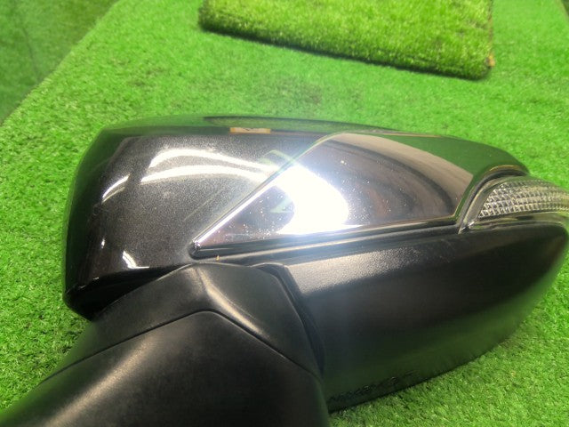 カローラフィールダー 左サイドミラー DAA-NKE165G 87940-12J90