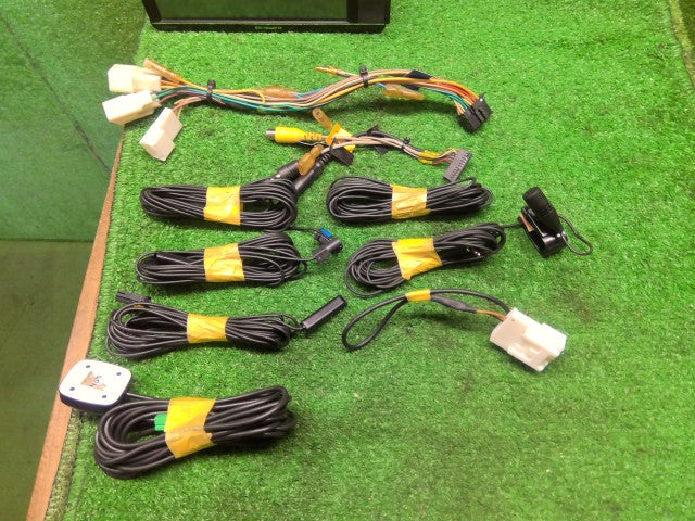 カローラフィールダー カーナビゲーション DAA-NKE165G