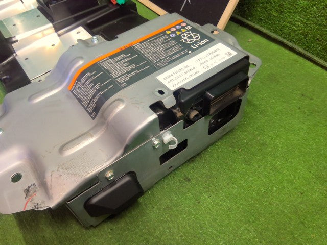 【中古】ノート DAA-SNE12 ＨＶ ハイブリッド
