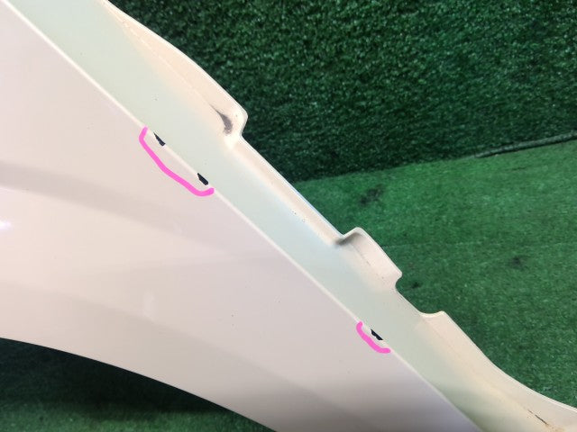【中古】アルト DBA-HA36S 左フロントフェンダー 57711-74P02