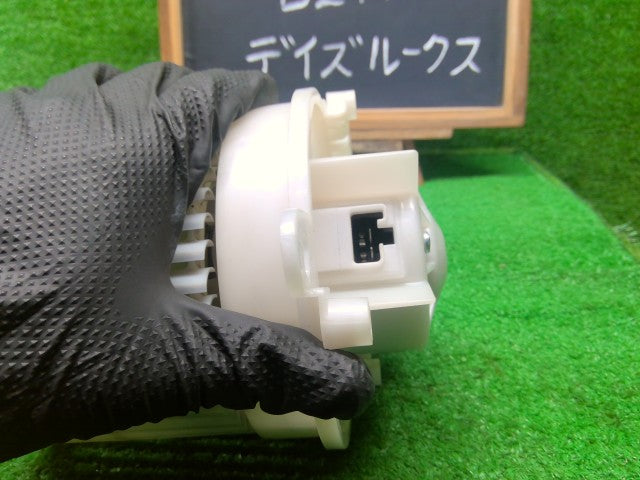 デイズルークス ヒーターブロアモーター DBA-B21A 27220-6A01A