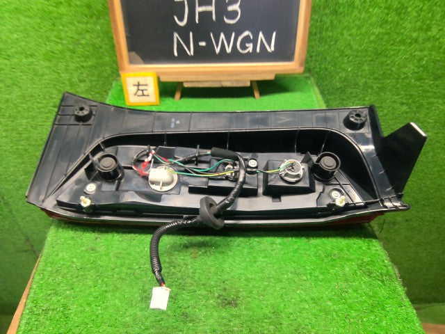 Ｎ－ＷＧＮ 左テールランプ 6BA-JH3 33550-TKR-N01