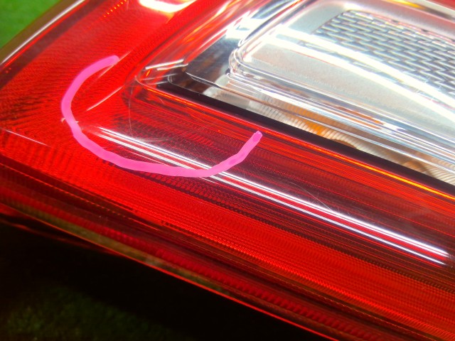 Ｎ－ＷＧＮ 左テールランプ 6BA-JH3 33550-TKR-N01