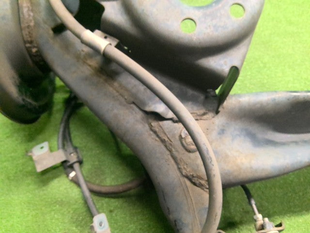 プリウス ＲアクスルホーシングＡＳＳＹ DAA-ZVW30 42101-12171