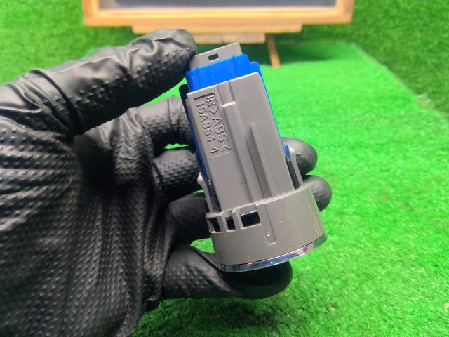 プリウス イグニッションスイッチ・キーシリンダー DAA-ZVW30 89611-WY020