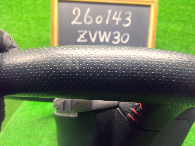 プリウス ステアリングホイール DAA-ZVW30 45100-WY050-C0