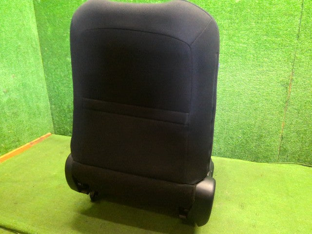 プリウス ドライバーシート DAA-ZVW30 71430-47740-C2